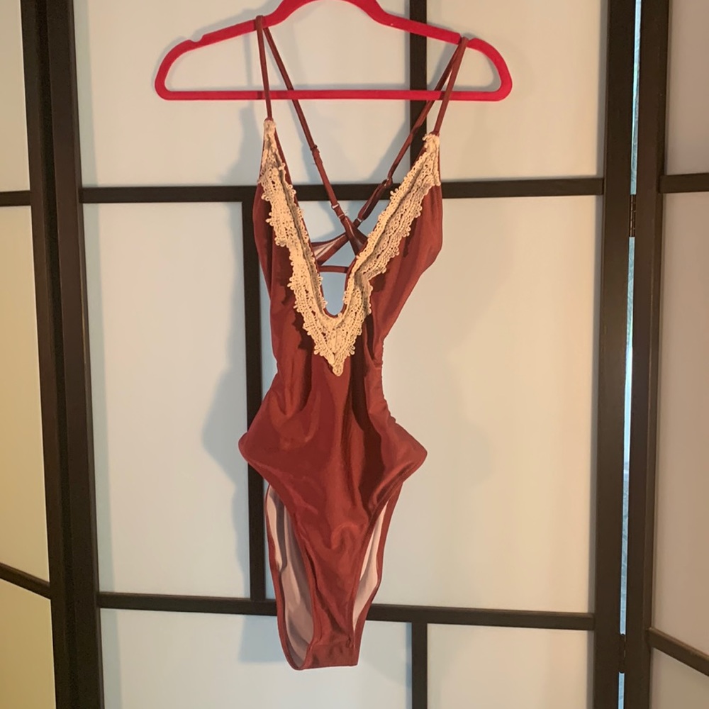 Cupshe Bathing suit never worn